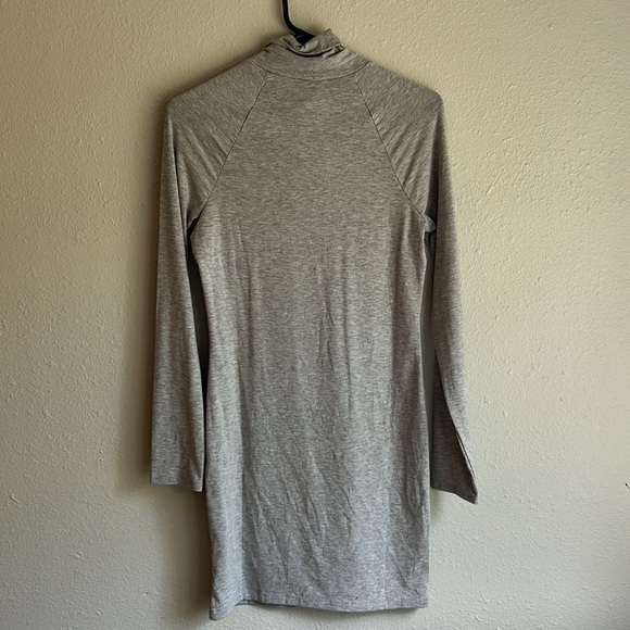 Forever 21 turtleneck dress, tags on never worn, large - Picture 4 of 4